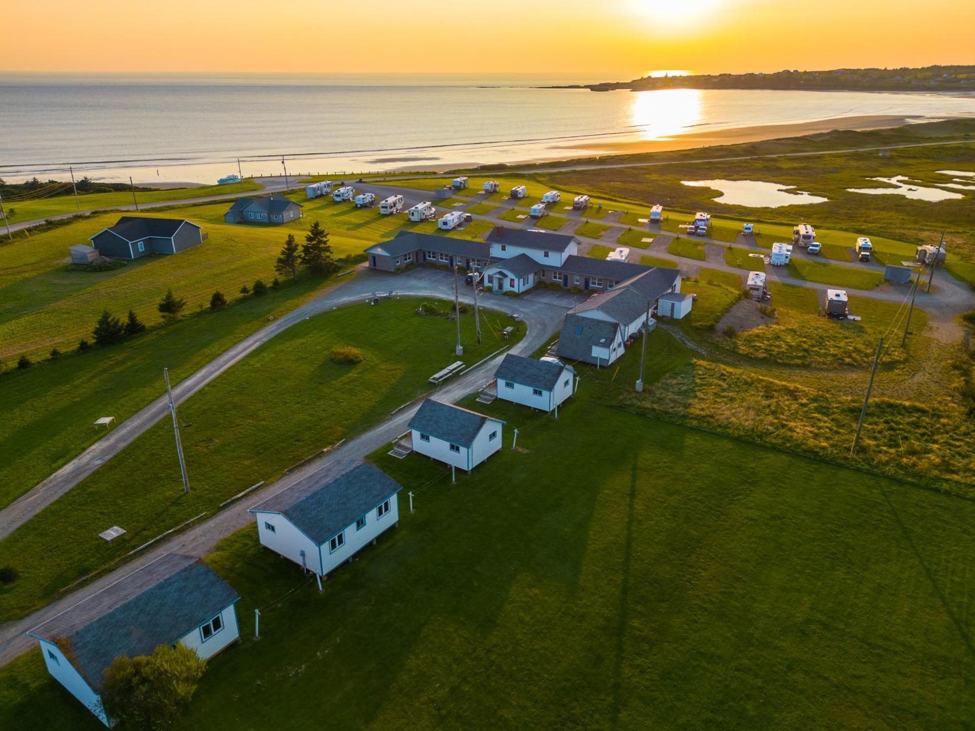 Cape View Motel & Cottages Mavilette Exterior foto
